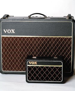 1964 Vox AC30 with early-'70s Vox Escort 1964 Vox AC30 with early-'70s Vox Escort