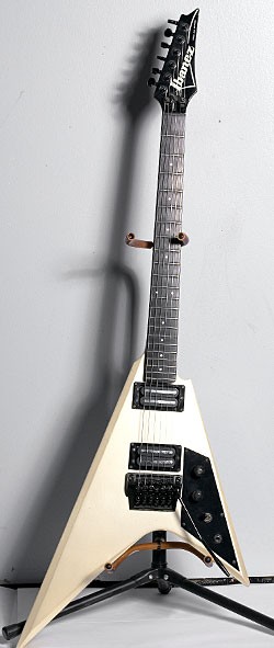 1985 Ibanez Pro Line Series PR1660 in Pearl White 1985 Ibanez Pro Line Series PR1660 in Pearl White