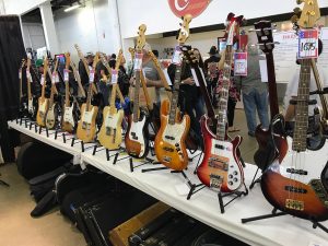 A healthy blend of Fender and Rickenbacker
