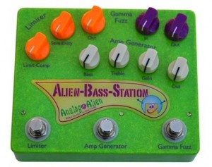 Analog Alien Bass Station