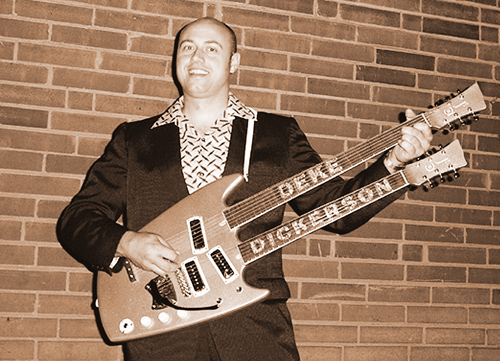 Deke Dickerson with his doubleneck Hallmark Swept-Wing. Photo courtesy Bob Shade.