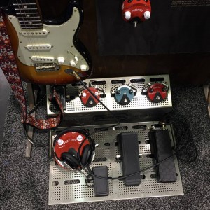 A fine looking set up in the Jim Dunlop Guitar Products#NAMM2015 booth if things are getting fuzzy and you need a good cry, baby. #vintageguitar #NAMMshow — in Anaheim, California.