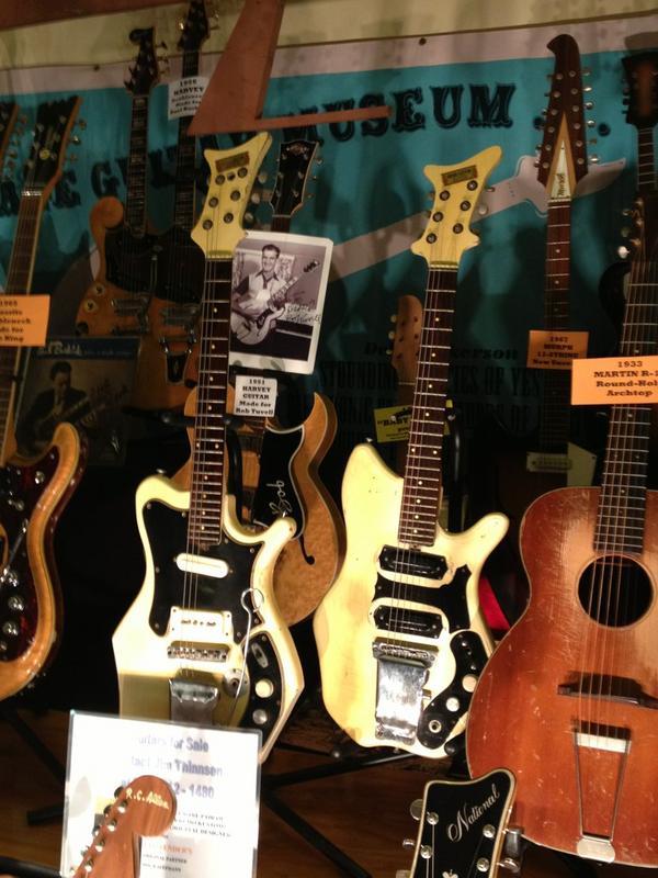 More cool vintage gear at Deke's Guitar Geek Festival.
