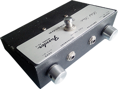 Pandora’s Stompboxes – Monacor Solid State Fuzzder Model FS-1