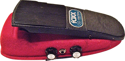 Pandora’s Stompboxes – Foxx Fuzz Machine