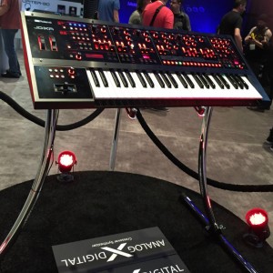 First look: The new #Roland JD-XA flagship hybrid analog synthesizer. This soon-to-be-released keyboard offers 4 independent analog monophonic voices, 4additional synth voices and 8 channels of step sequencing. #keyboard #NAMM2015 #vintageguitar #synthesizer #hybrid #NAMM — in Anaheim, 