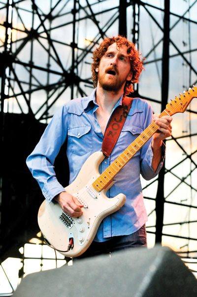 Johnny Moeller onstage with his Nashguitars S model.