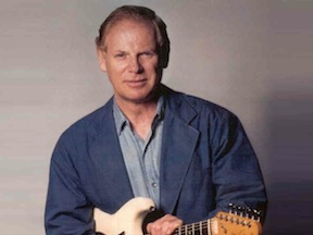 Vic Flick honored by National Guitar Museum