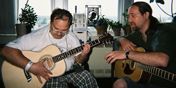 Les Paul Foundation offers guitars to Guitars for Vets