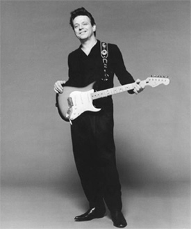 Jimmie Vaughan suffers heart attack.
