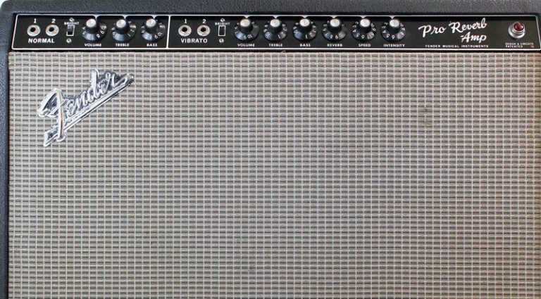 The Fender AA165 Pro Reverb The Fender AA165 Pro Reverb