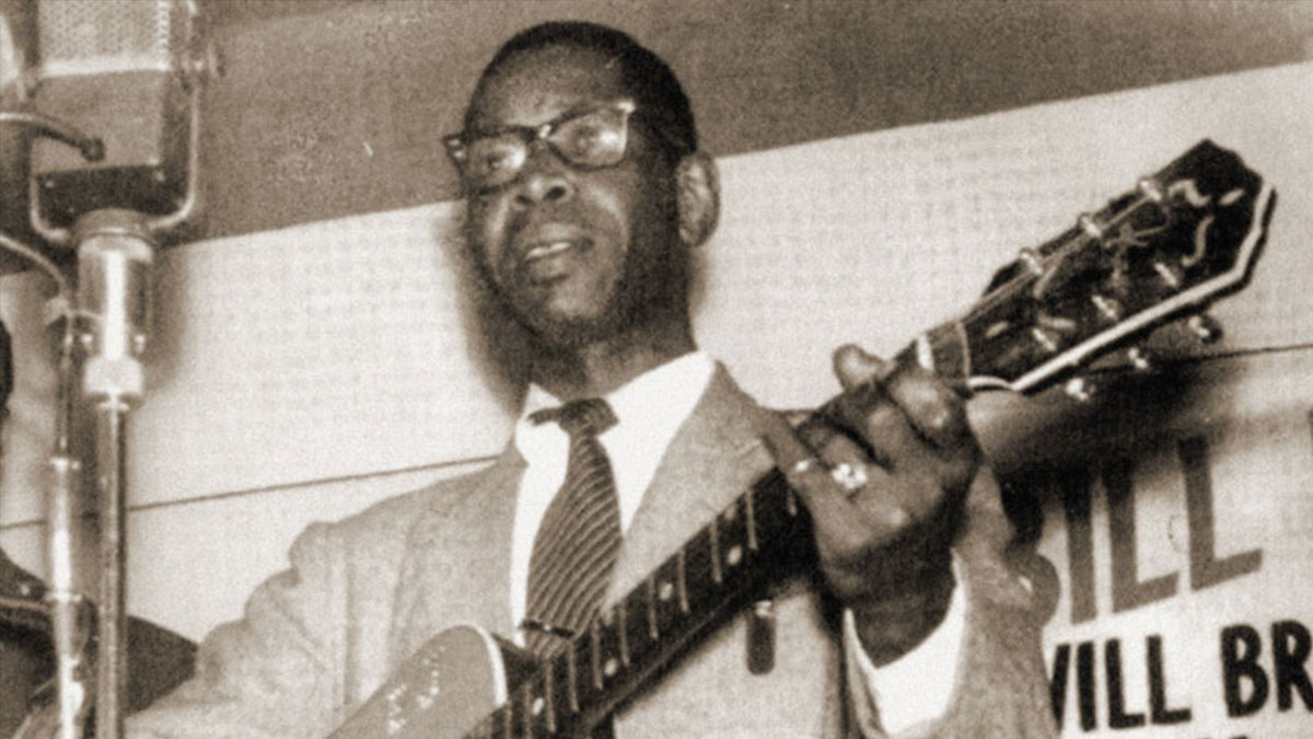 Check This Action: Up Jumped Elmore