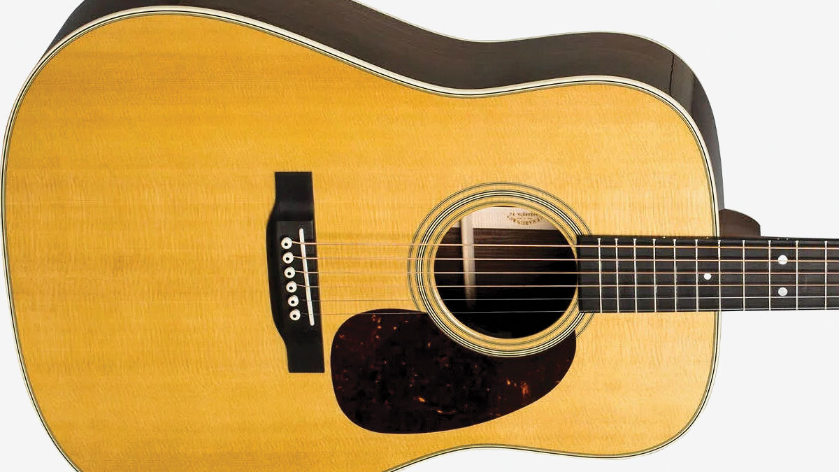 Martin D-28 Standard