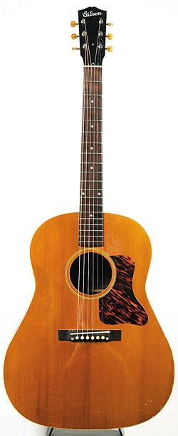 1940 Gibson J-35.