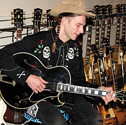 Shelton Hank Williams III with the 1955 Gibson ES-175 Special Wurlitzer.