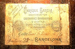 Garcia-etikett som visar Simplicios överskrivna signatur
