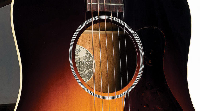 Collings CJ-45 T Collings CJ-45 T