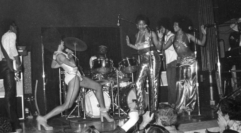 Betty Davis and Mahalia Barnes Betty Davis and Mahalia Barnes