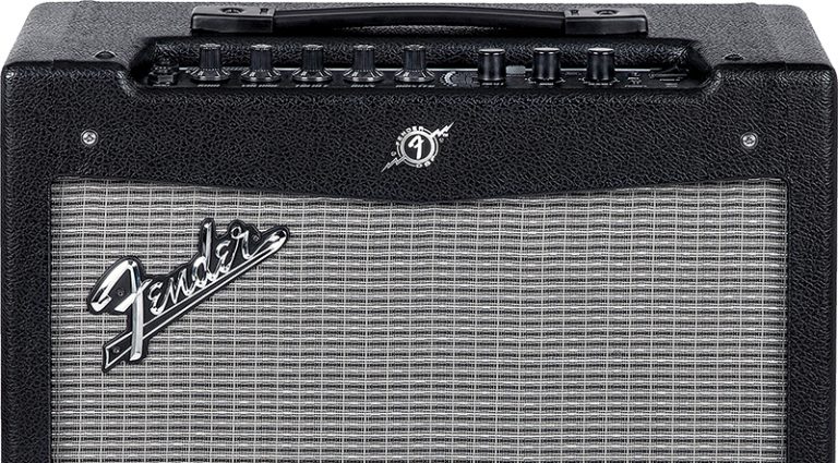 Fender Mustang II Amp