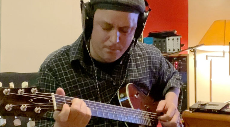 Jazz Guitarist Kurt Rosenwinkel: Deep, Rich, Sparkling on a Baritone Jazz Guitarist Kurt Rosenwinkel: Deep, Rich, Sparkling on a Baritone