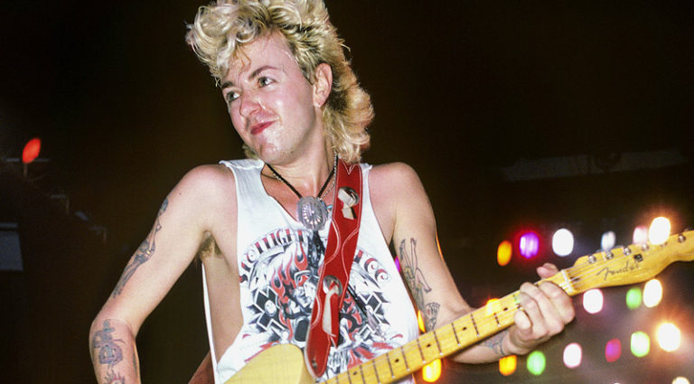 Pop ’N Hiss: Brian Setzer’s The Knife Feels Like Justice Pop ’N Hiss: Brian Setzer’s The Knife Feels Like Justice