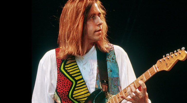 Pop ’N Hiss: Eric Johnson Pop ’N Hiss: Eric Johnson