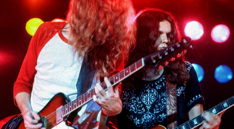 Pop ’N Hiss: Lynyrd Skynyrd’s (Pronounced ‘Leh-Nerd Skin-Nerd’) Pop ’N Hiss: Lynyrd Skynyrd’s (Pronounced ‘Leh-Nerd Skin-Nerd’)