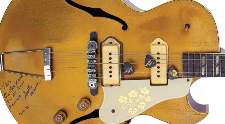 First Guitar of Rock and Roll First Guitar of Rock and Roll