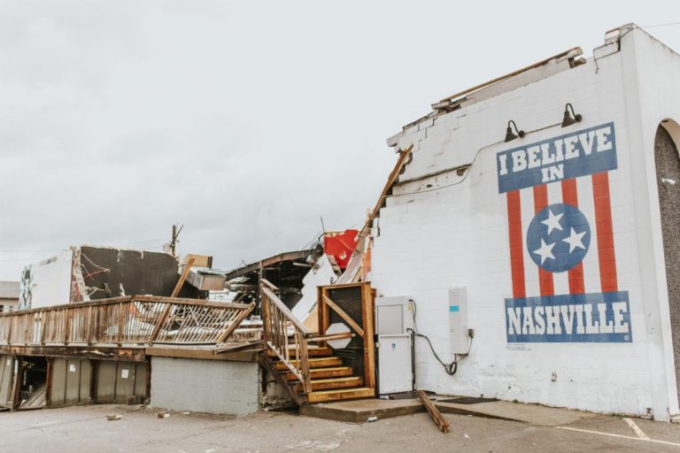 Gibson is donating guitars to musicians who lost instruments in Tennessee tornadoes Gibson is donating guitars to musicians who lost instruments in Tennessee tornadoes