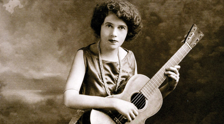 Vahdah Olcott-Bickford and the Martin Style 00-44G Vahdah Olcott-Bickford and the Martin Style 00-44G