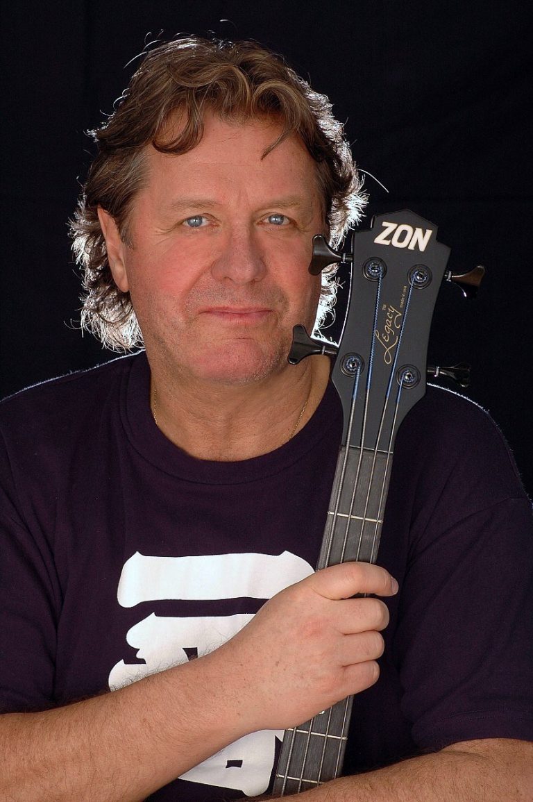Wetton Bows Out of Asia Tour Wetton Bows Out of Asia Tour